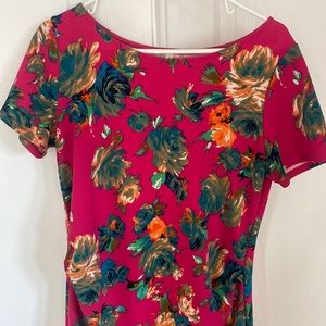 Pink Blush fuchsia floral body-con short sleeve maternity dress